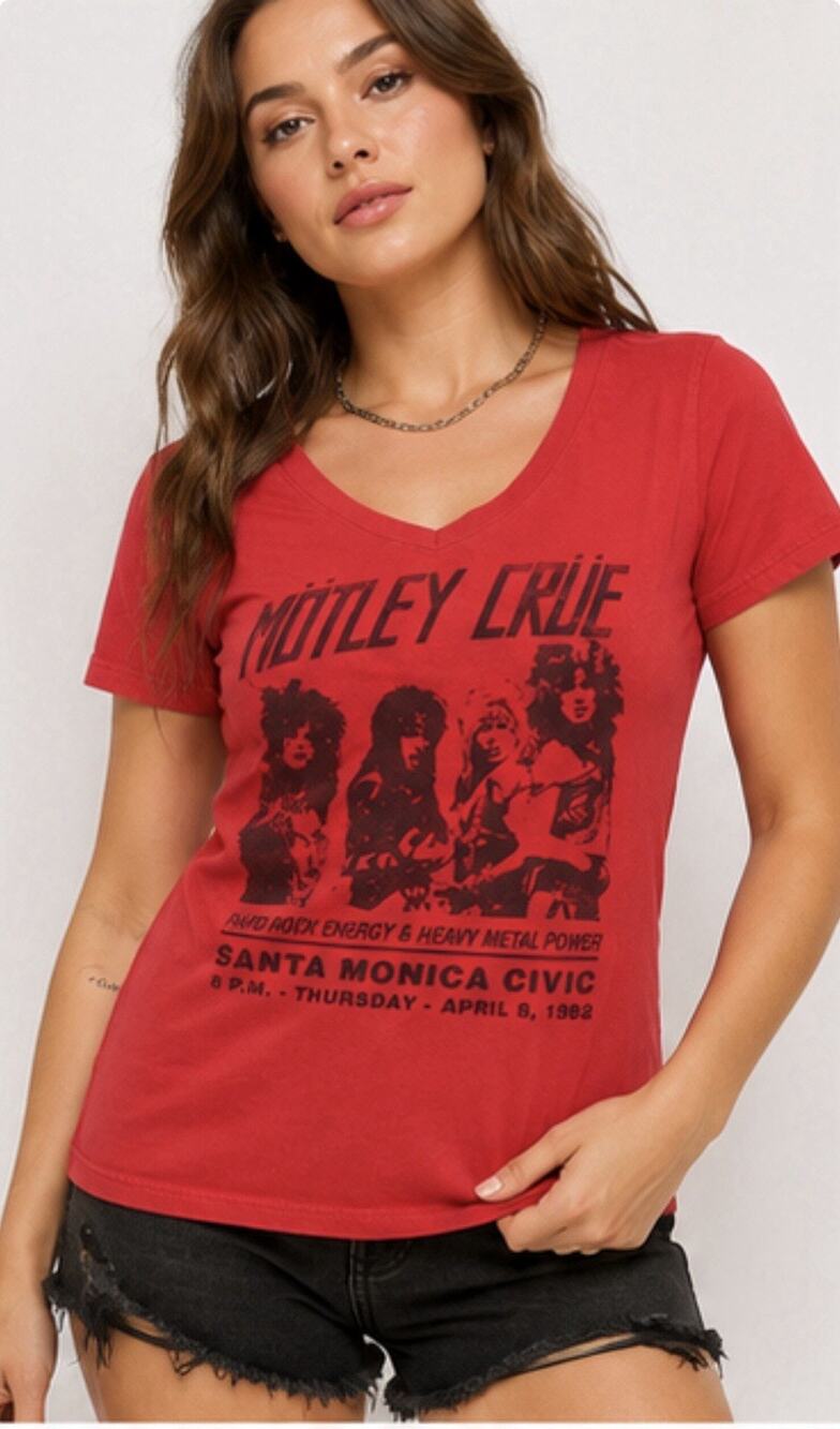 Motley Crue Santa Monica Civic 1982 Graphic Band T Shirt Women’s L